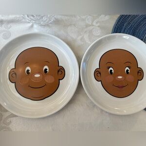 PLAY WITH FOOD FRED CERAMIC PLATE Set of 2 rare dark skin!